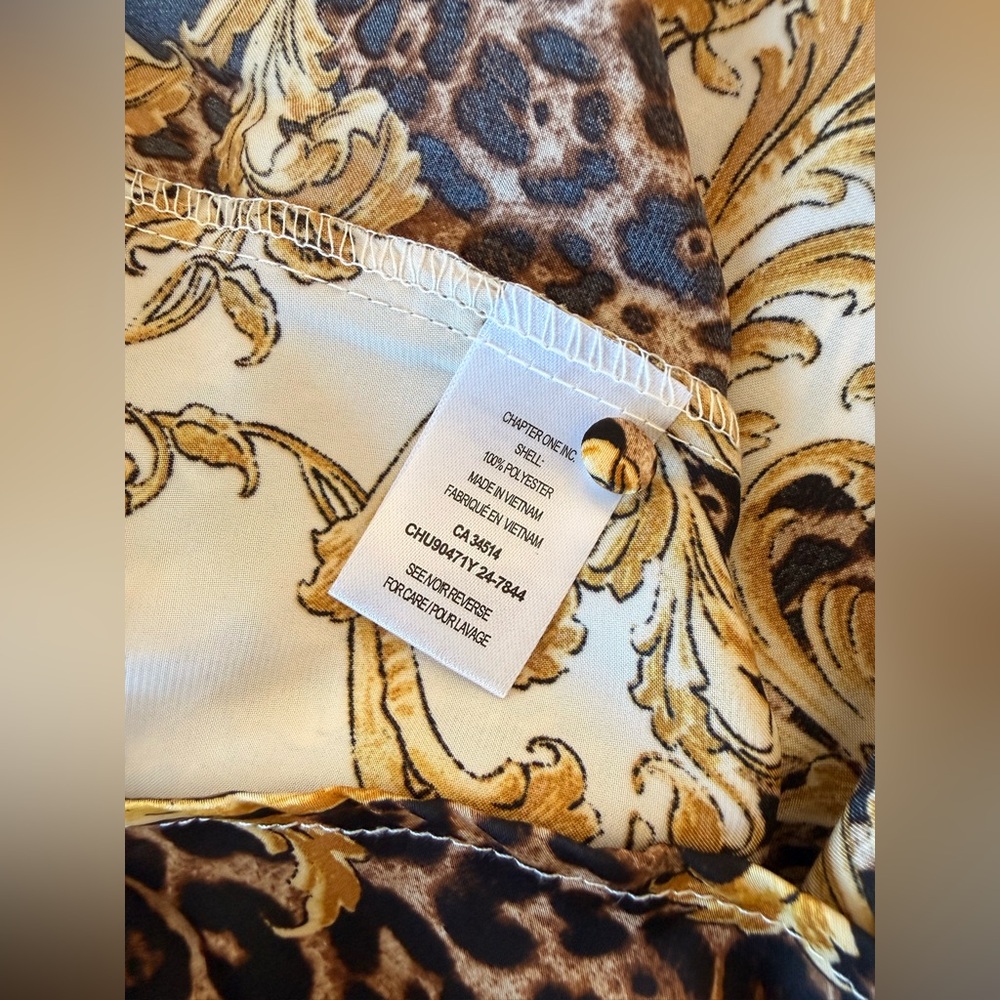 Leopard Print and Baroque Pattern blouse NWT - image 8